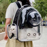 Portable Space Capsule Cat Carrier – Lightweight, breathable, and designed for comfortable pet travel with a futuristic bubble window