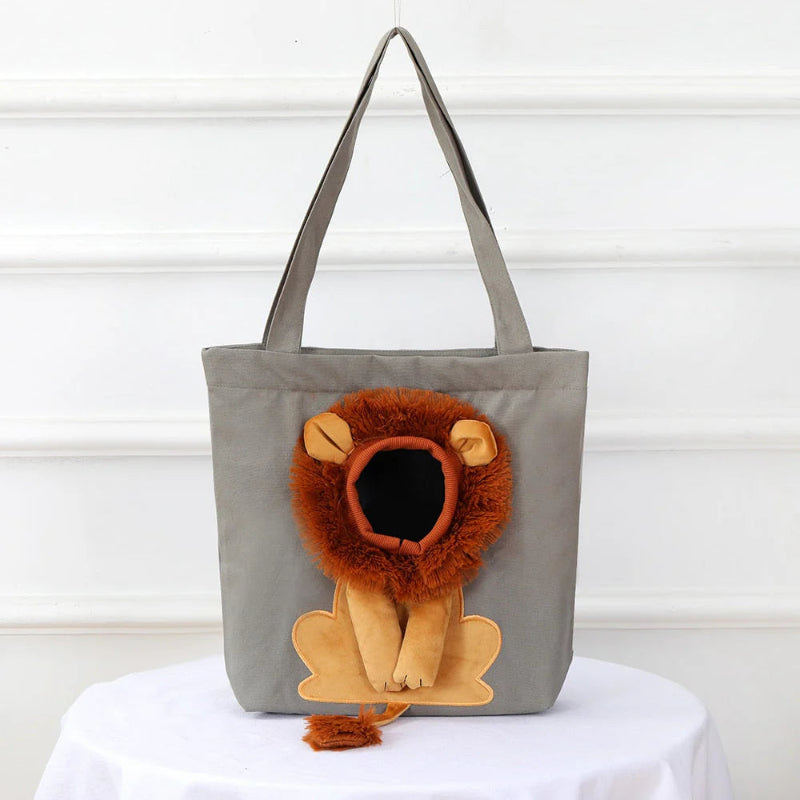 Lion Cat Shoulder Bag – Cozy and stylish pet carrier for comfortable travel.